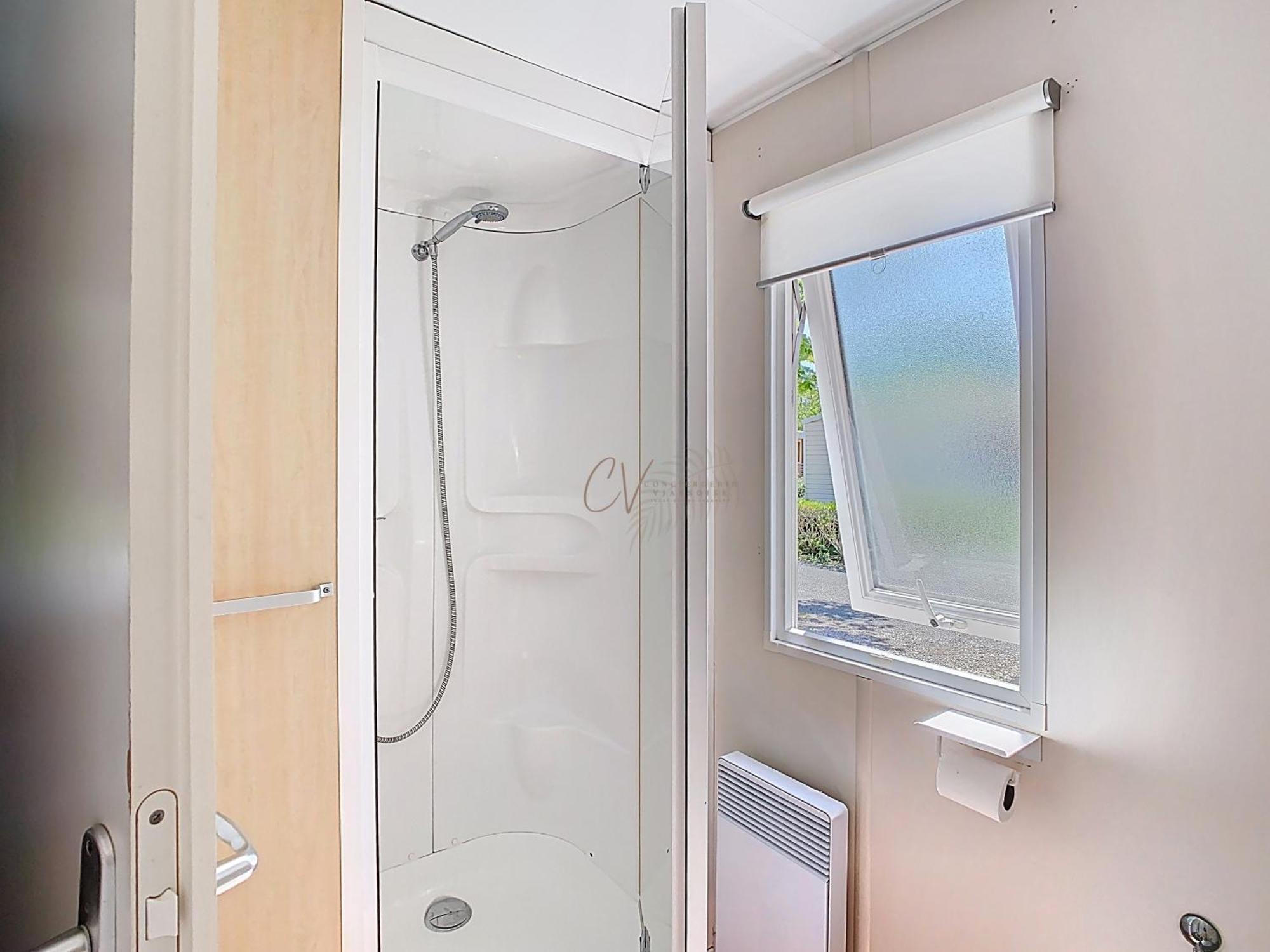 Grand Mobil Home 3Chbr 2Sdb Camping La Carabasse ヴィア エクステリア 写真