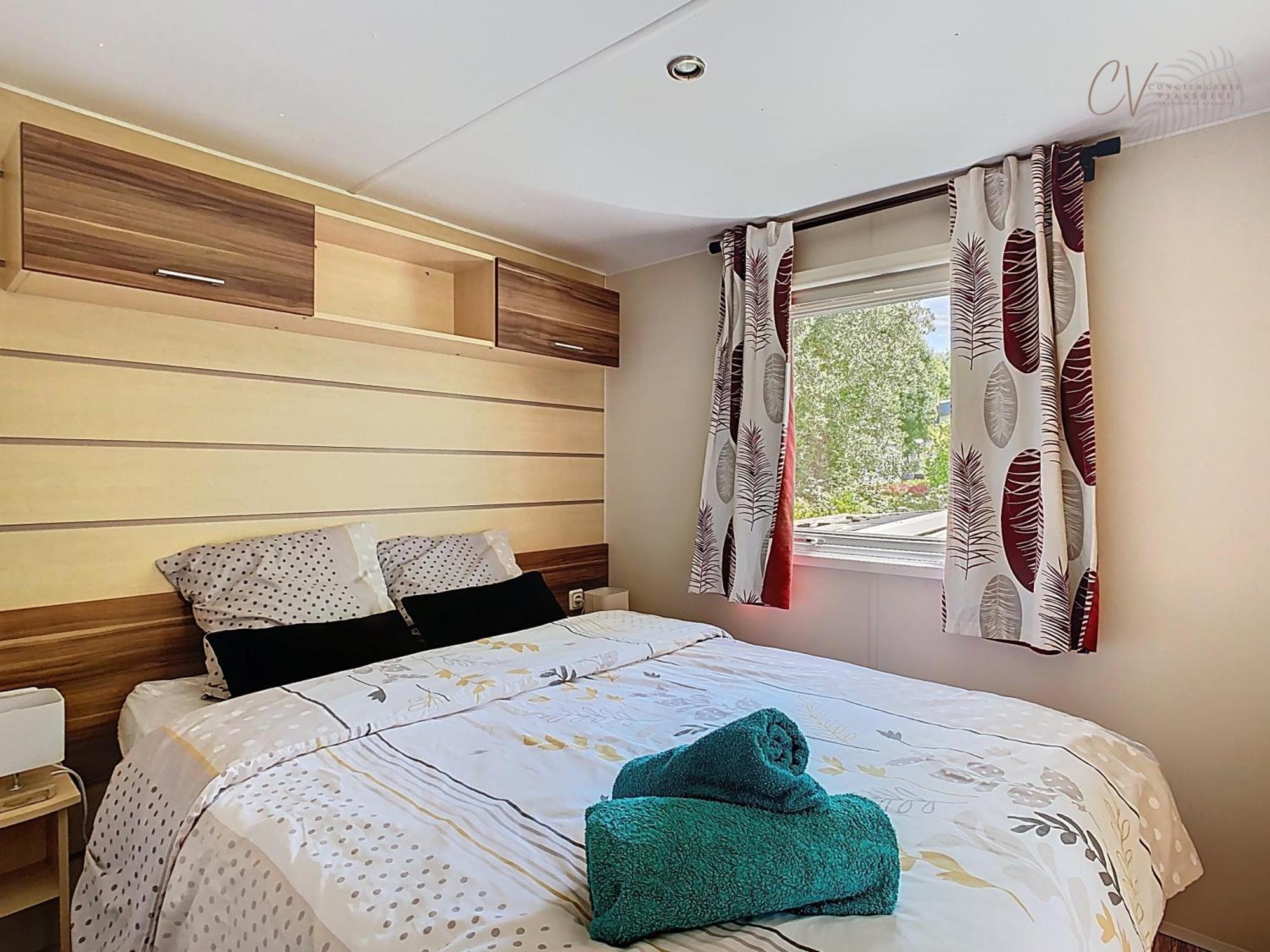 Grand Mobil Home 3Chbr 2Sdb Camping La Carabasse ヴィア エクステリア 写真